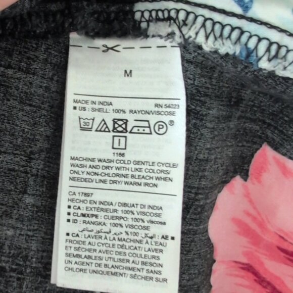 Old Navy Black Dress Pink & Blue Floral Flutter Short Sleeve Pull On Sz M - Picture 5 of 7